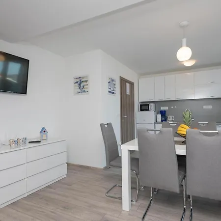 Διαμέρισμα Awesome In With Kitchen *